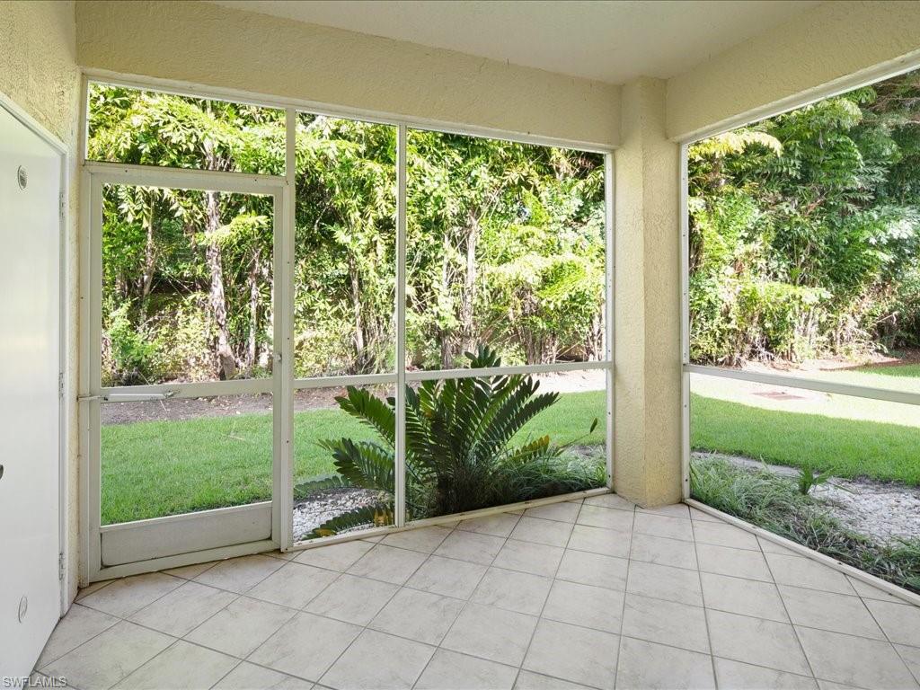 6645 Huntington Lakes CIR Unit: 104