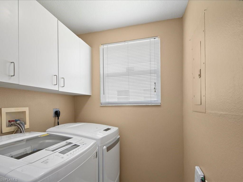 6645 Huntington Lakes CIR Unit: 104