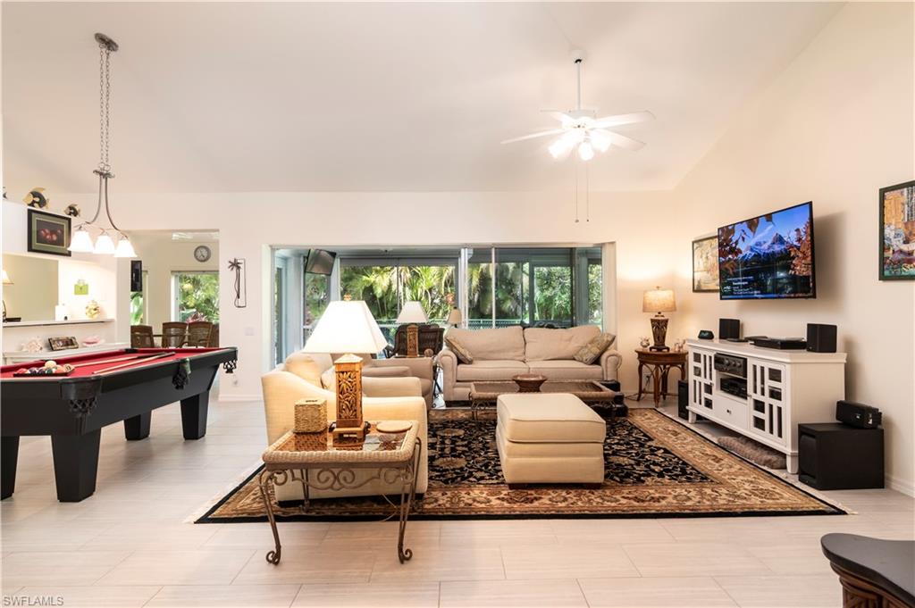 28496 Del Lago WAY