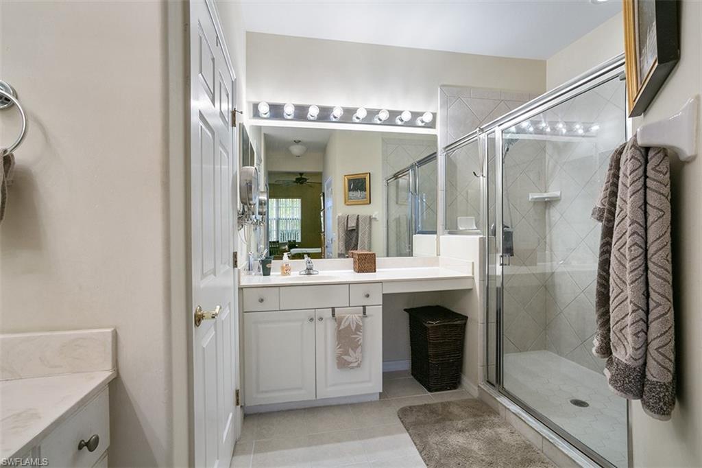 4883 Hampshire CT Unit: 206