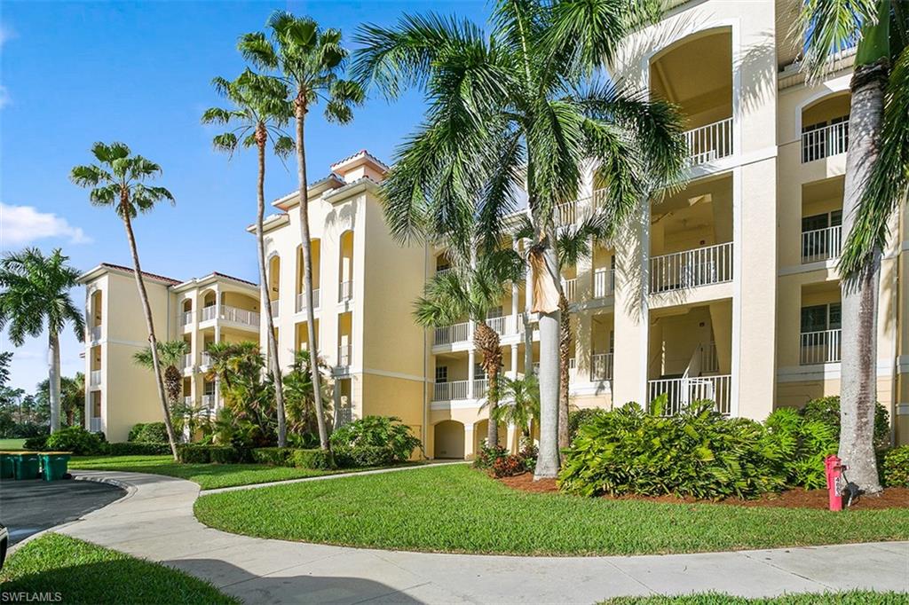 4883 Hampshire CT Unit: 206