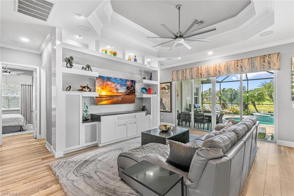 6640 Marbella LN