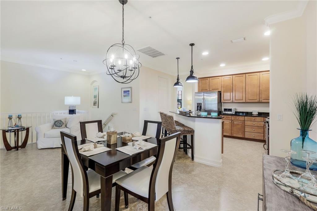 9082 Albion LN S Unit: 6702