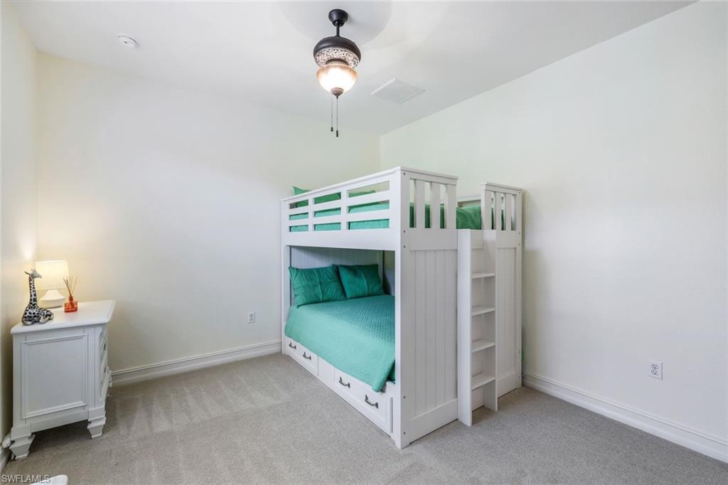 9082 Albion LN S Unit: 6702