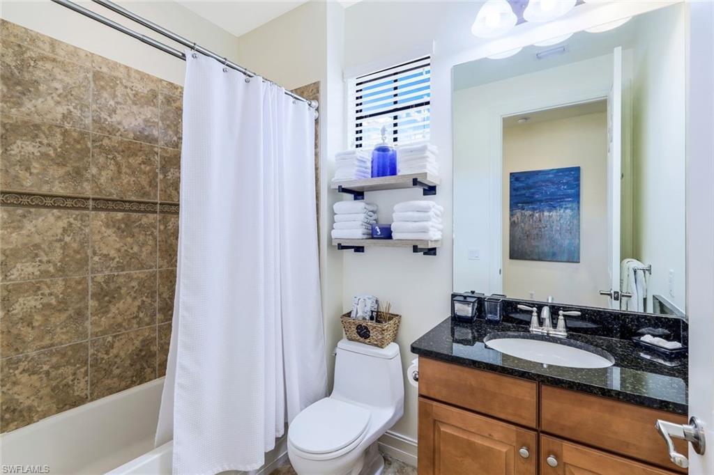 9082 Albion LN S Unit: 6702