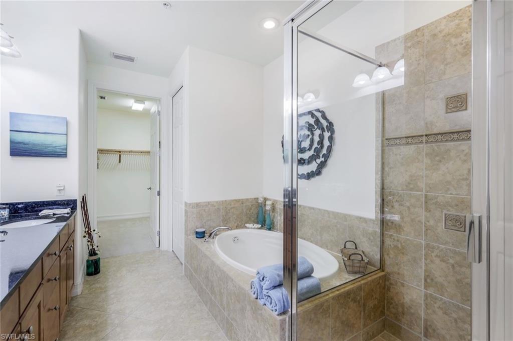 9082 Albion LN S Unit: 6702