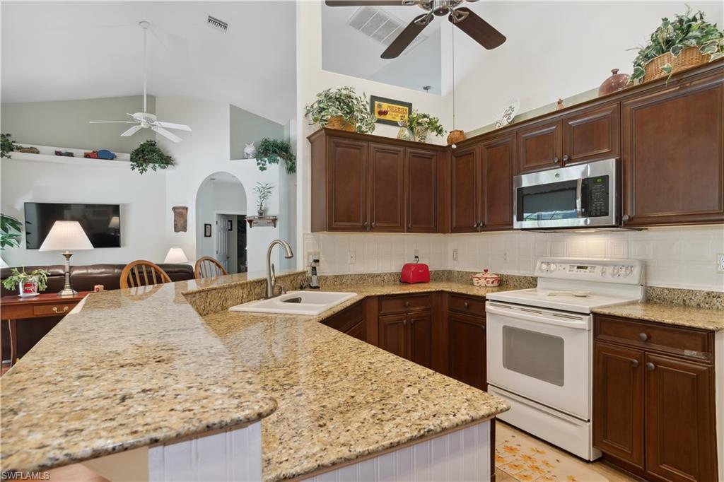 9796 Alhambra LN