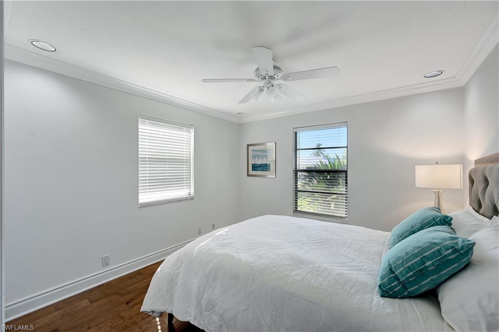 2345 Longboat DR