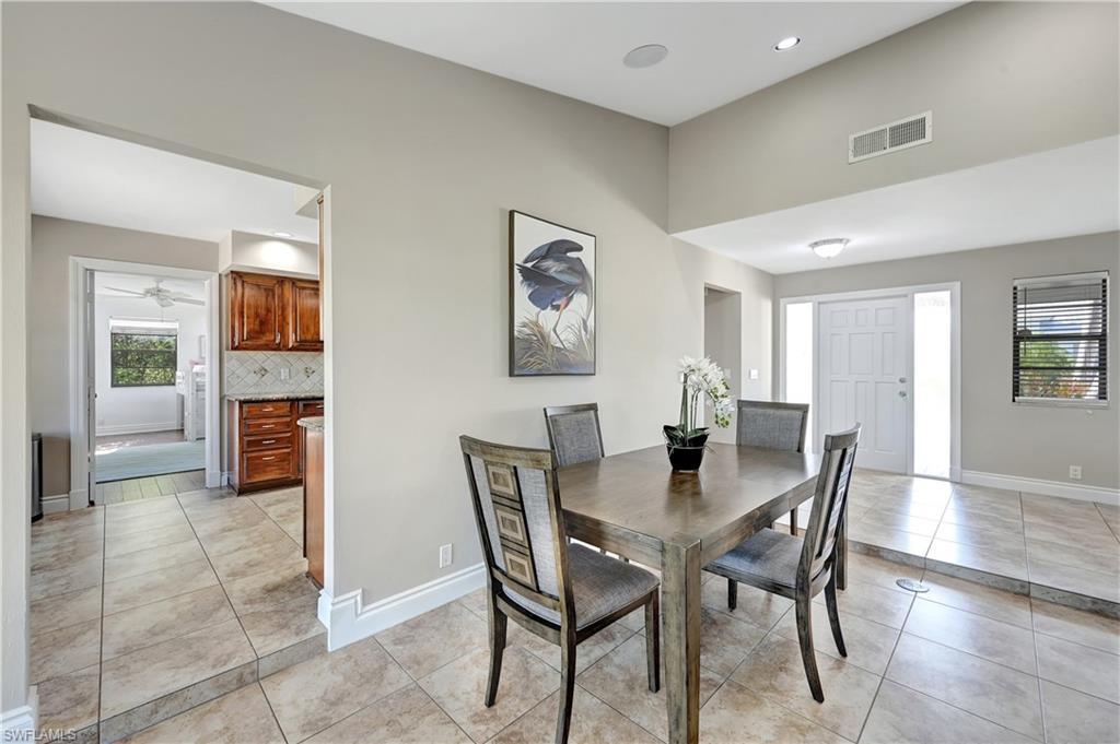 2345 Longboat DR