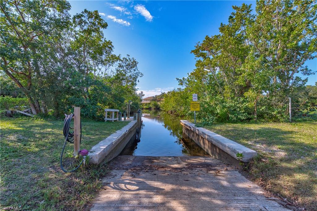 2345 Longboat DR