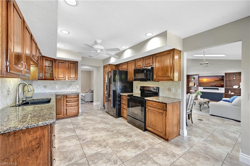 2345 Longboat DR