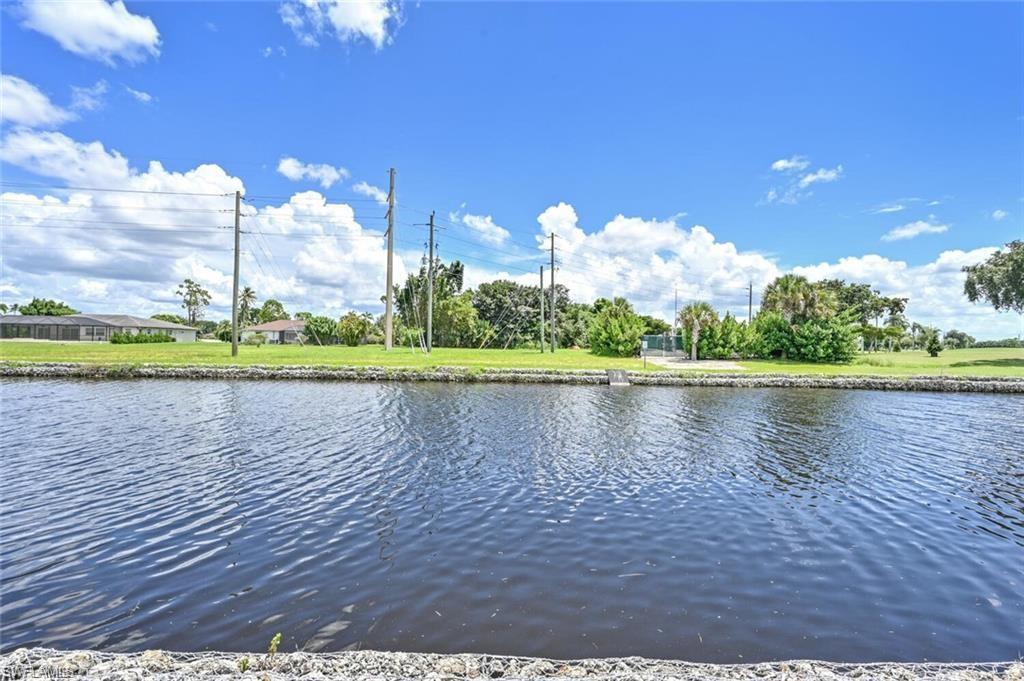 600 Valley Stream DR Unit: F8