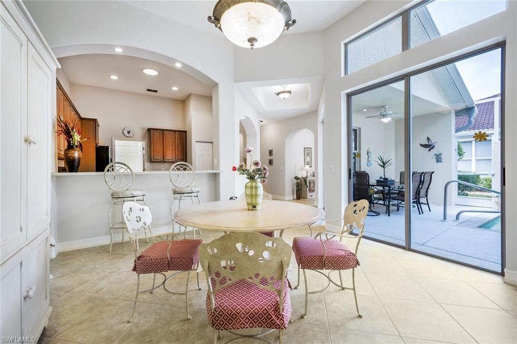 1818 Tarpon Bay DR S Unit: 93