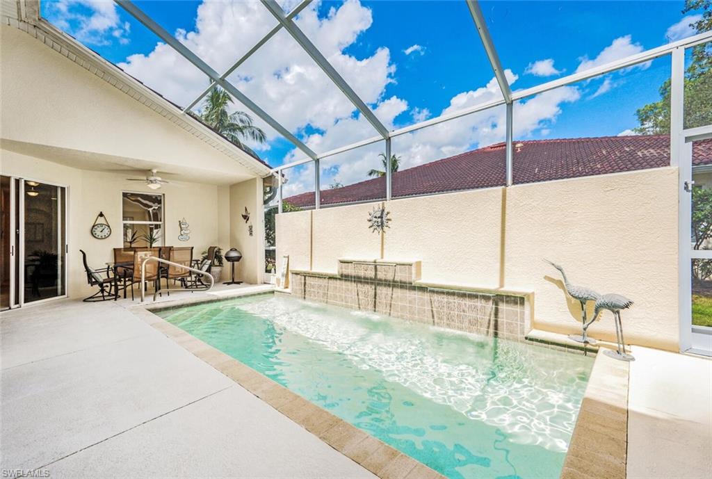 1818 Tarpon Bay DR S Unit: 93