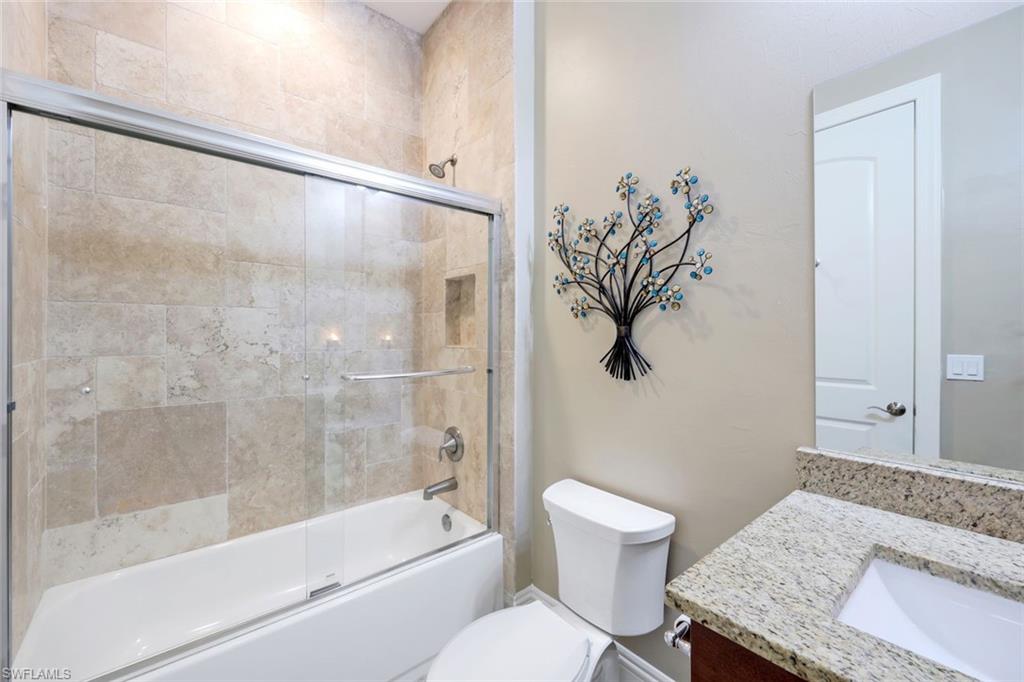 7598 Moorgate Point WAY