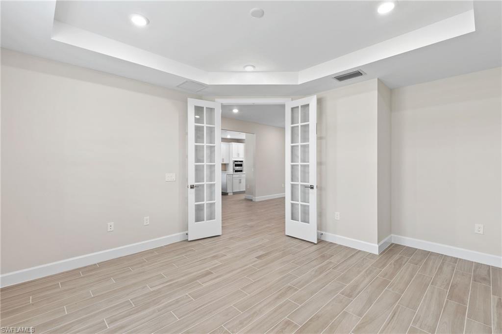 19001 Aqua Shore DR