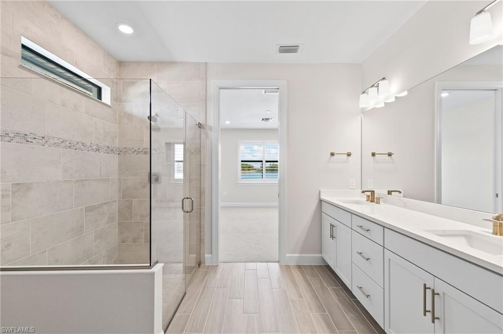 19001 Aqua Shore DR