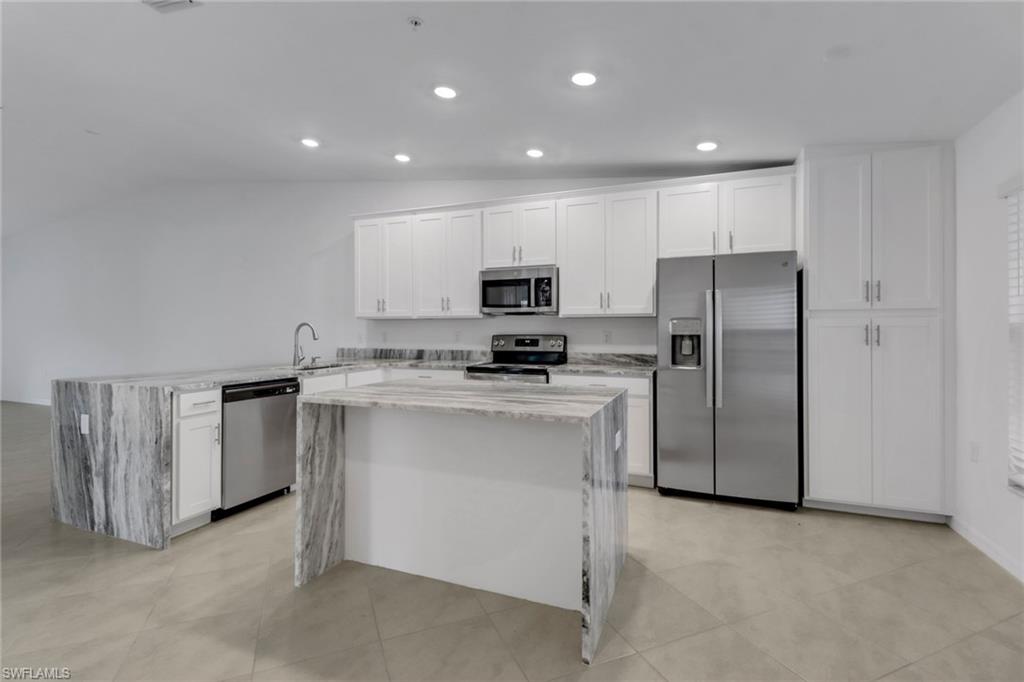 6039 ELLERSTON WAY Unit: 2021