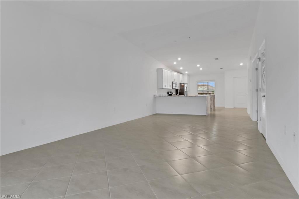 6039 ELLERSTON WAY Unit: 2021