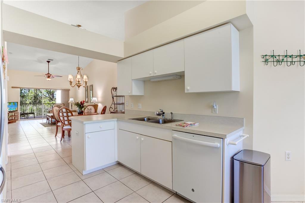 15495 Cedarwood LN Unit: 9-301