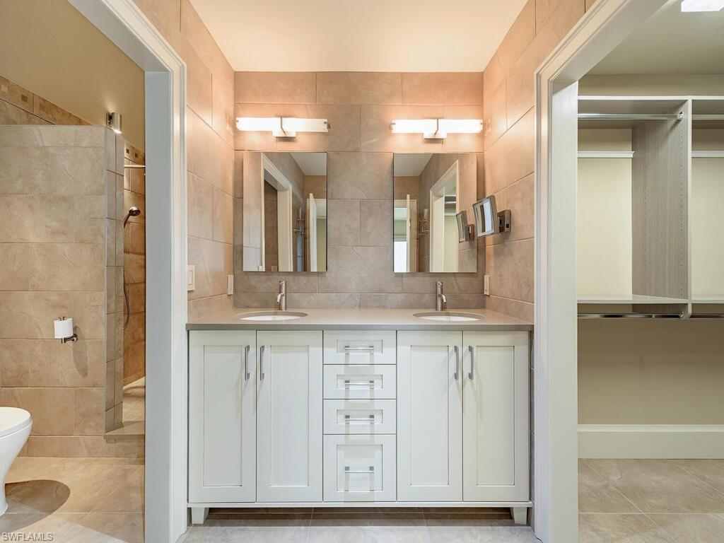 578 Bay Villas LN Unit: 78