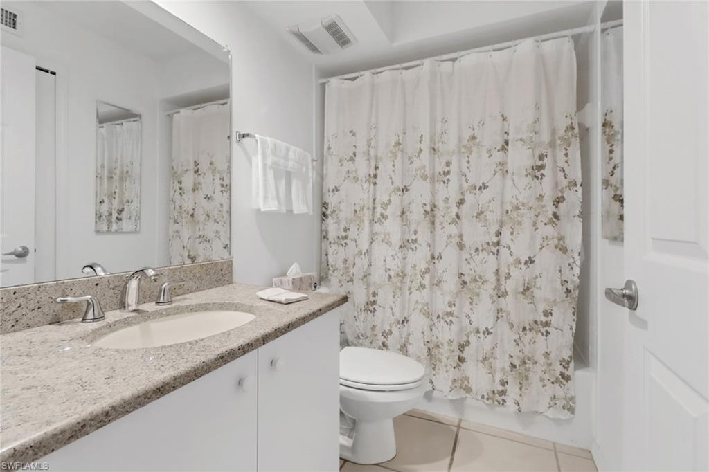 15415 Cedarwood LN Unit: 3-205
