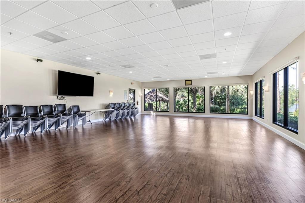 15415 Cedarwood LN Unit: 3-205