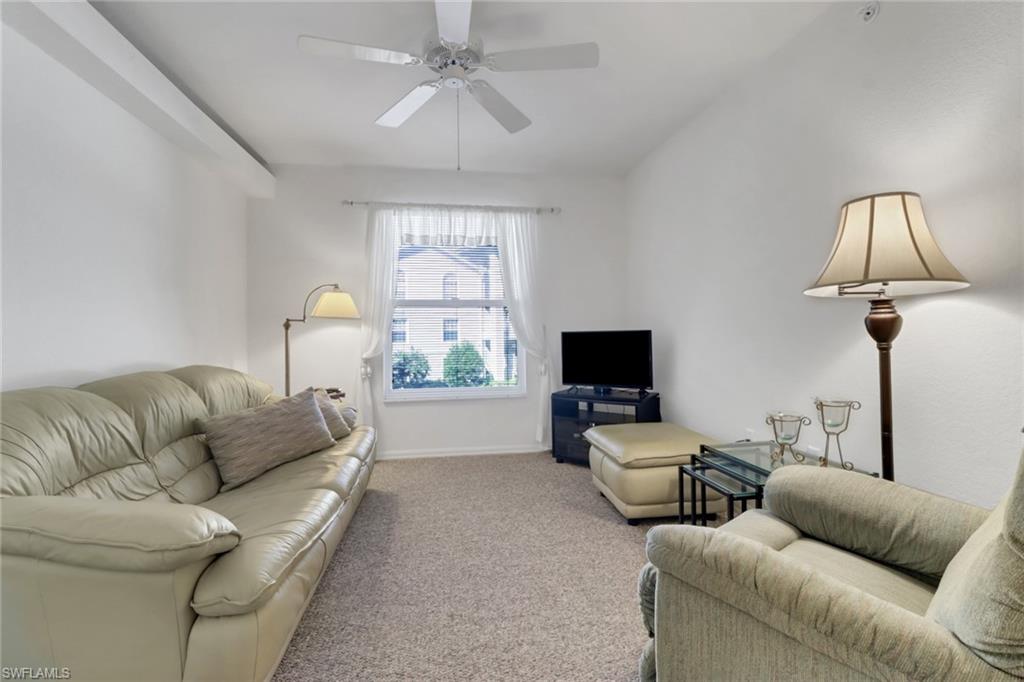 15415 Cedarwood LN Unit: 3-205