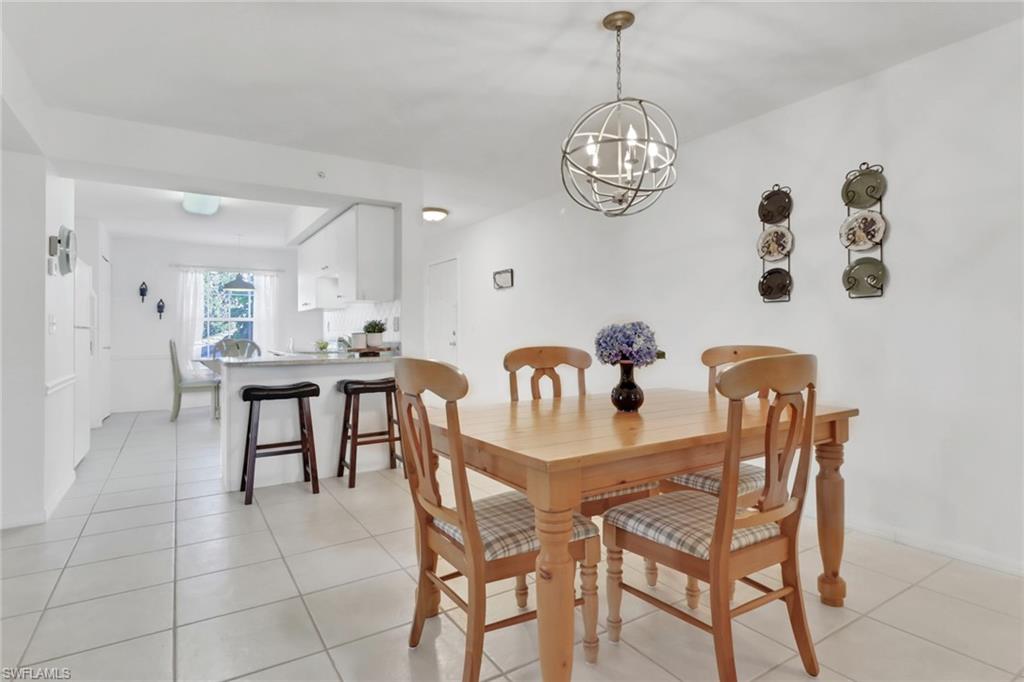 15415 Cedarwood LN Unit: 3-205