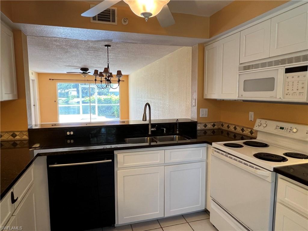 9650 Victoria LN Unit: B-106