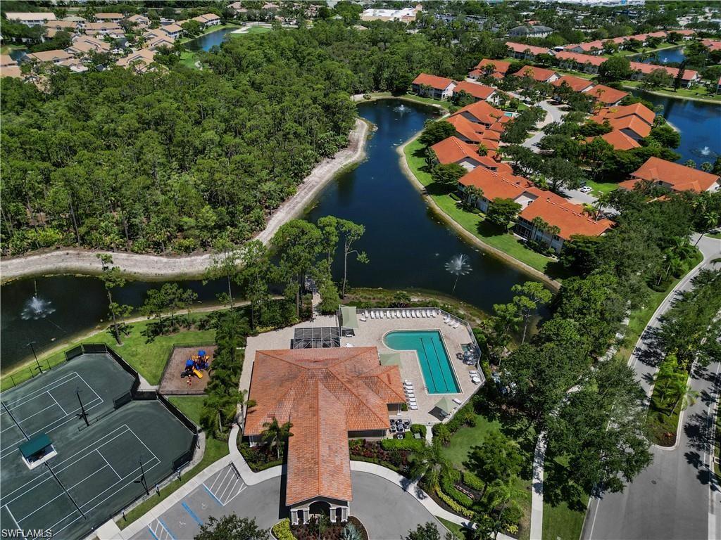 6066 Highwood Park CT