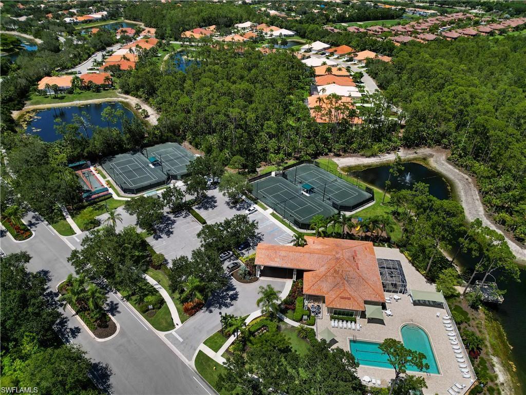 6066 Highwood Park CT
