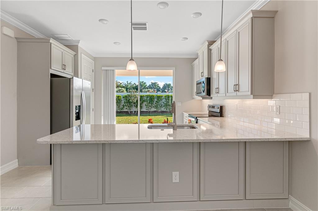 28307 CAPTIVA SHELL LOOP ST