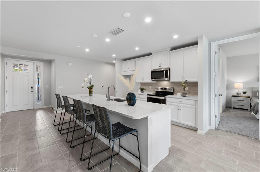 4676 Arboretum CIR Unit: 102