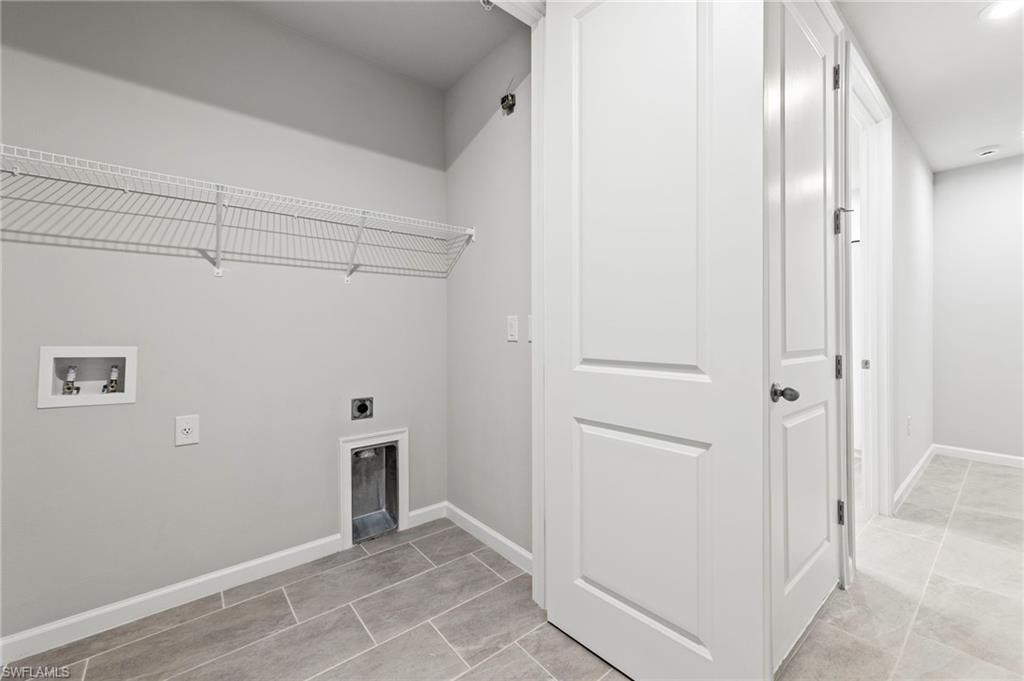 4676 Arboretum CIR Unit: 102