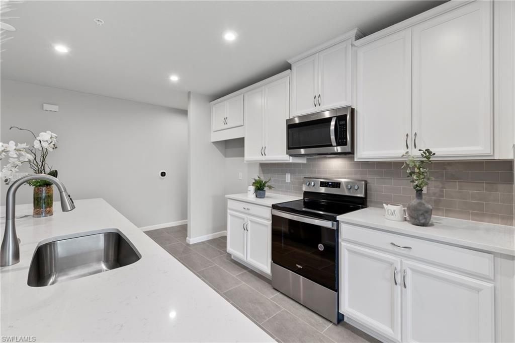4676 Arboretum CIR Unit: 102