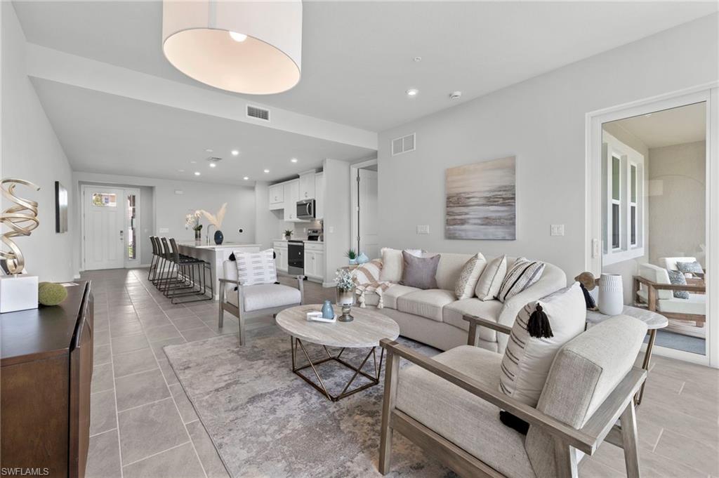 4676 Arboretum CIR Unit: 102