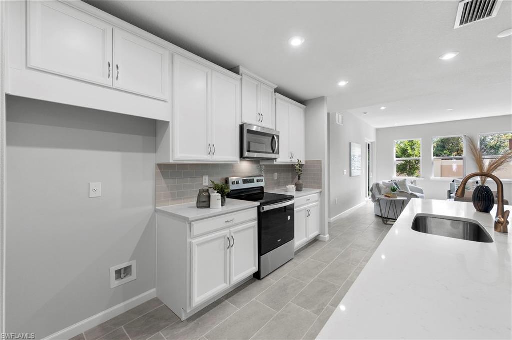4676 Arboretum CIR Unit: 102