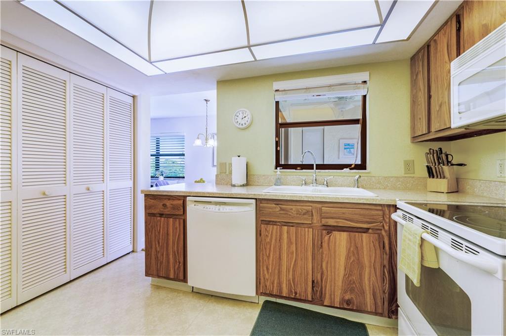 3605 Boca Ciega DR Unit: 309
