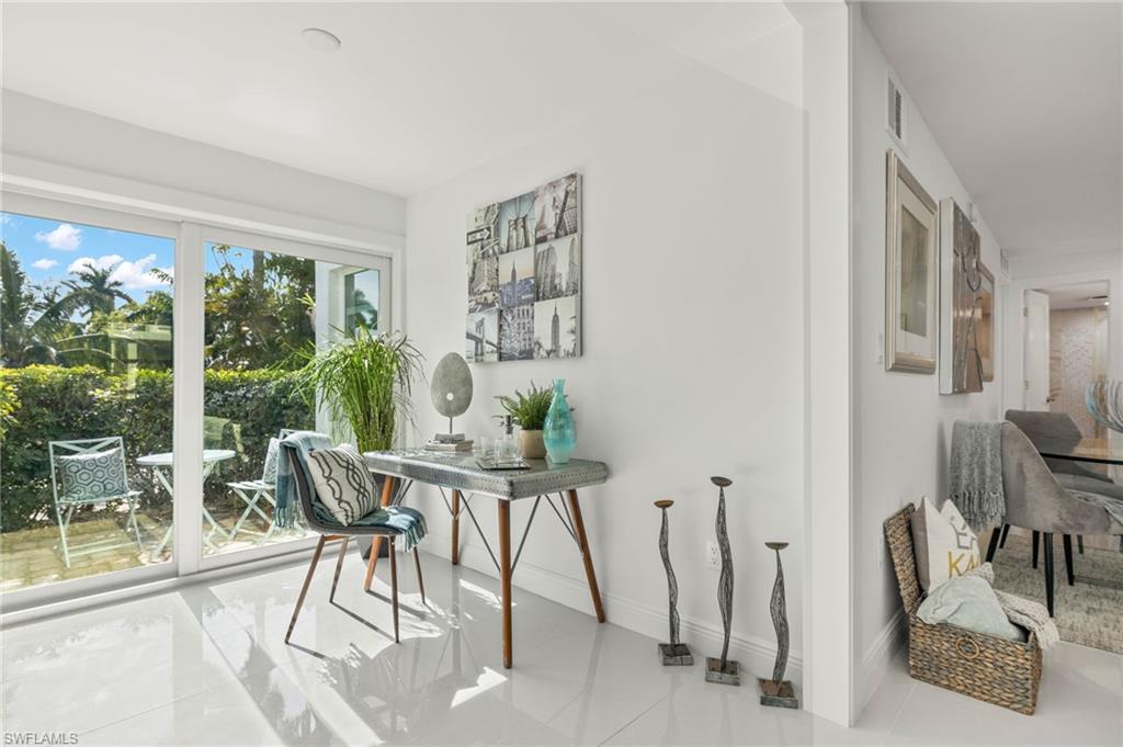 610 12TH AVE Unit: 610