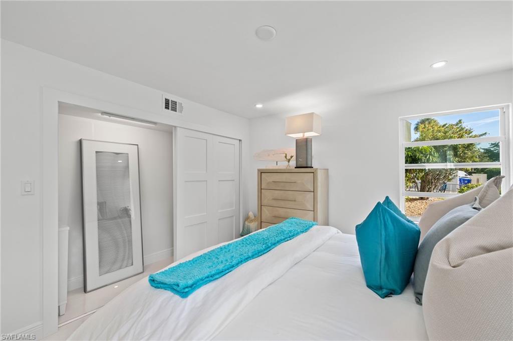 610 12TH AVE Unit: 610