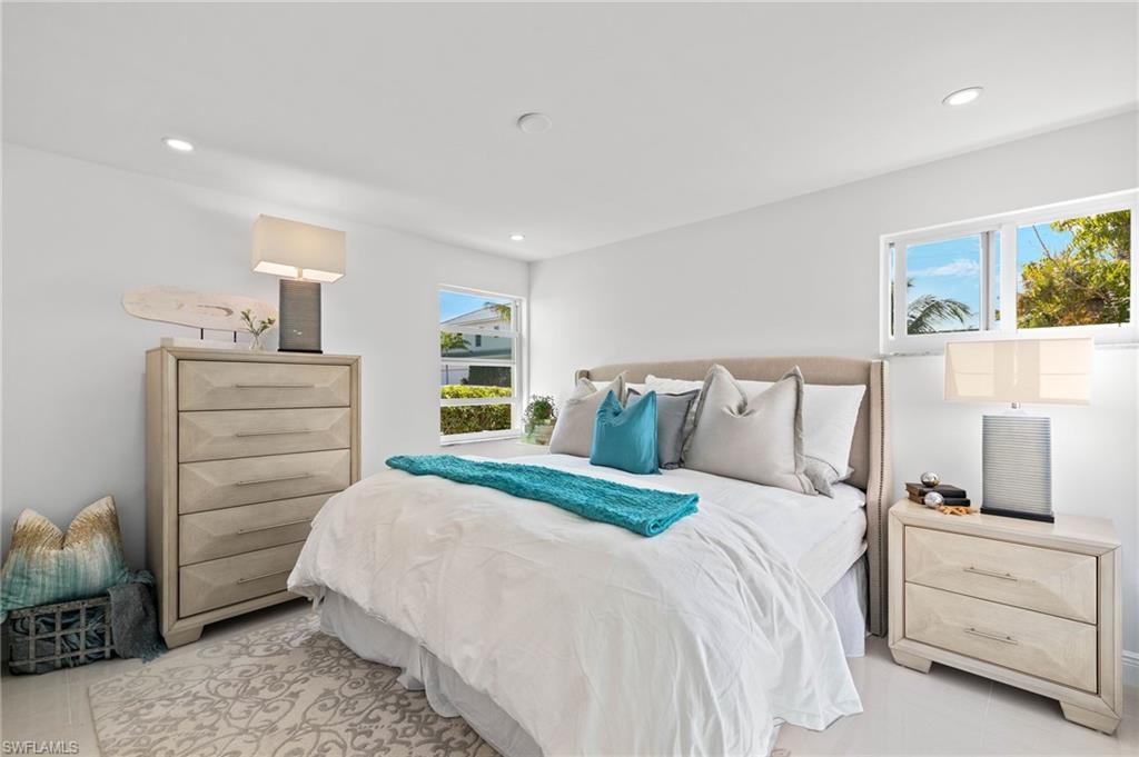 610 12TH AVE Unit: 610