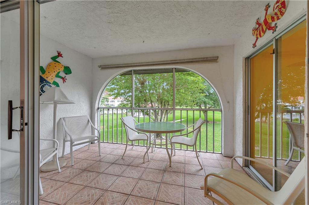 1053 Forest Lakes DR Unit: J-204