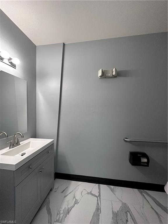 8981 Daniels Center DR Unit: 201