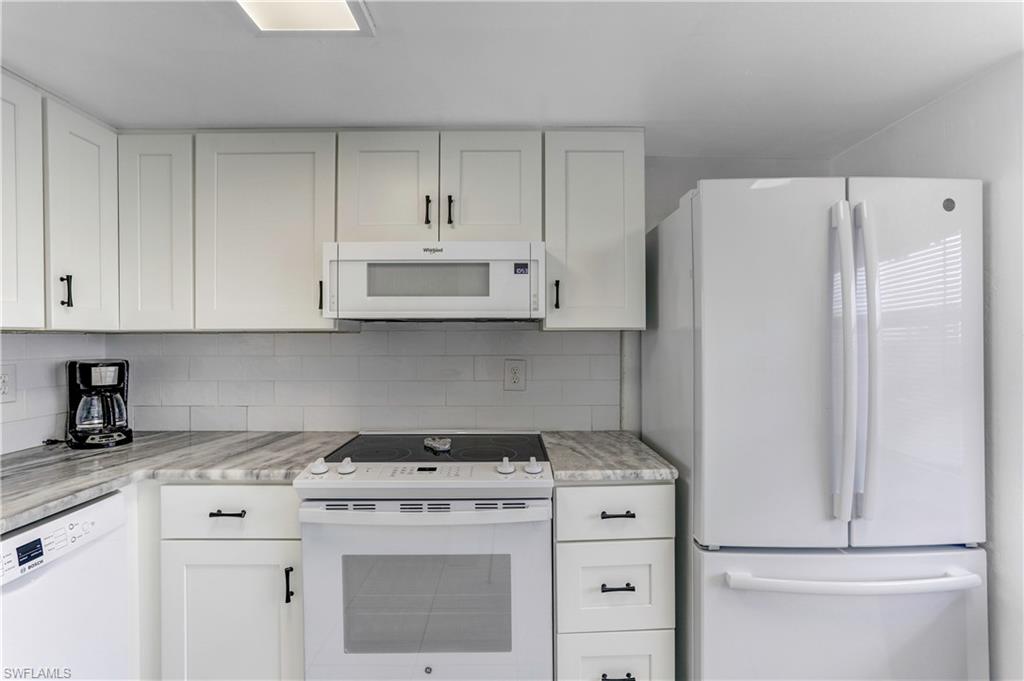 26300 Hickory BLVD Unit: 305