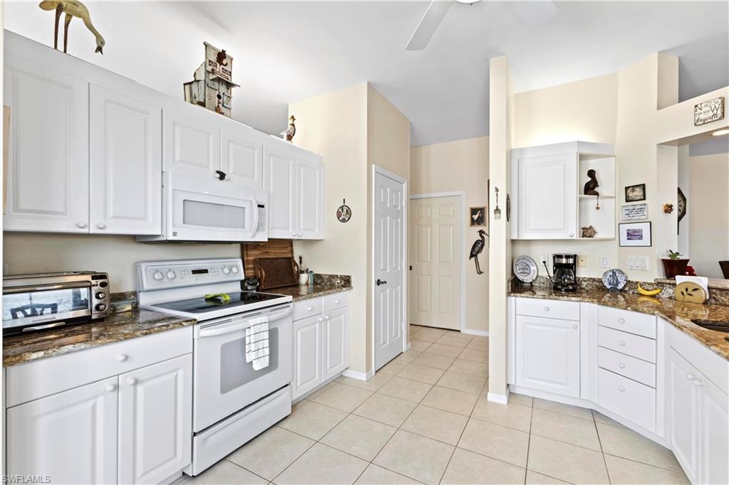 3270 W Crown Pointe BLVD Unit: 202