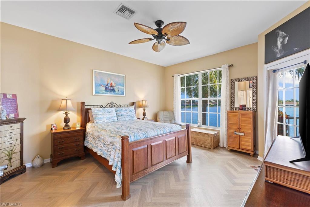 3270 W Crown Pointe BLVD Unit: 202