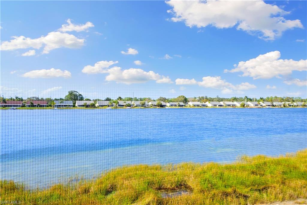 3270 W Crown Pointe BLVD Unit: 202