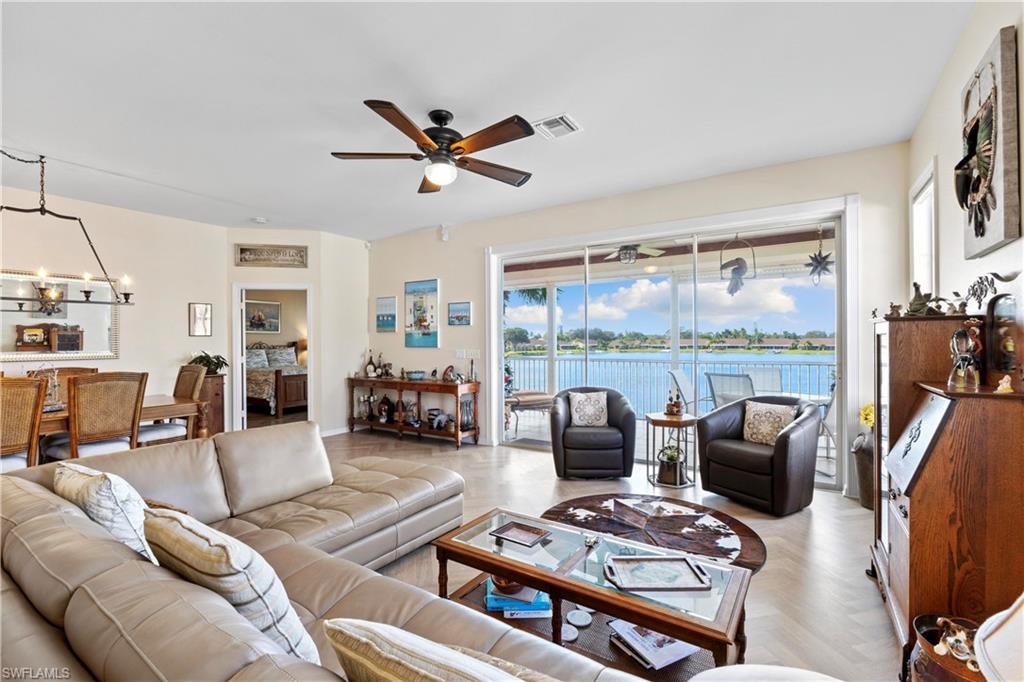 3270 W Crown Pointe BLVD Unit: 202