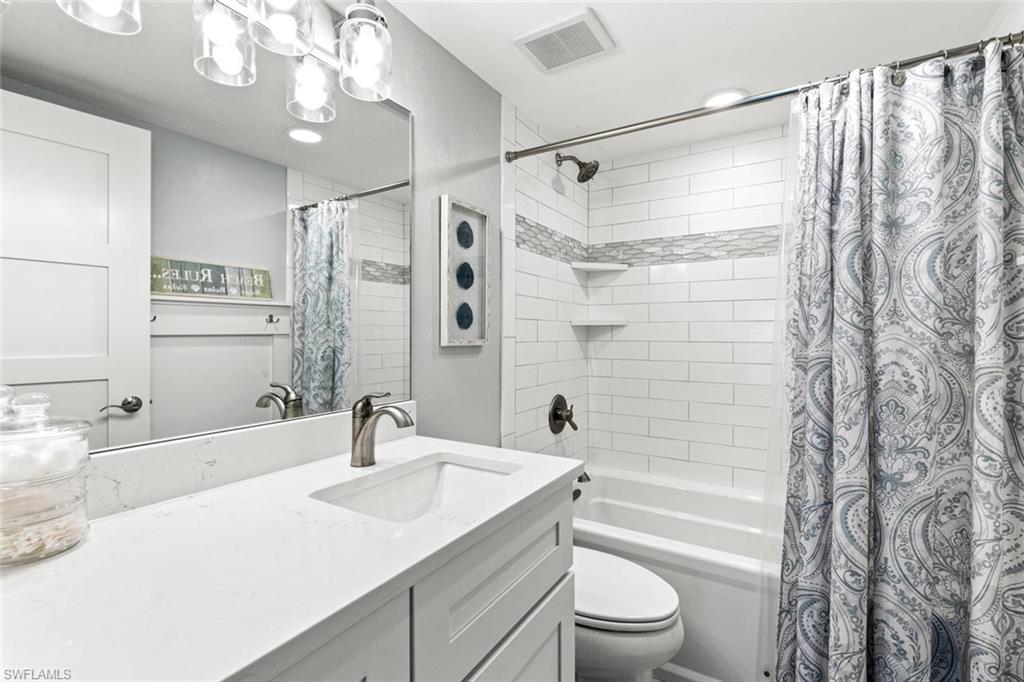 6900 Estero BLVD Unit: 306